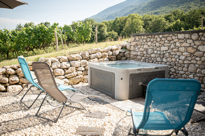 jacuzzi privatif gîte Lyon