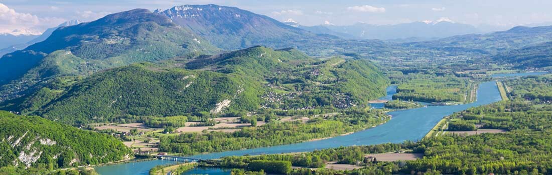 Grand colombier et Rhône près du gîte