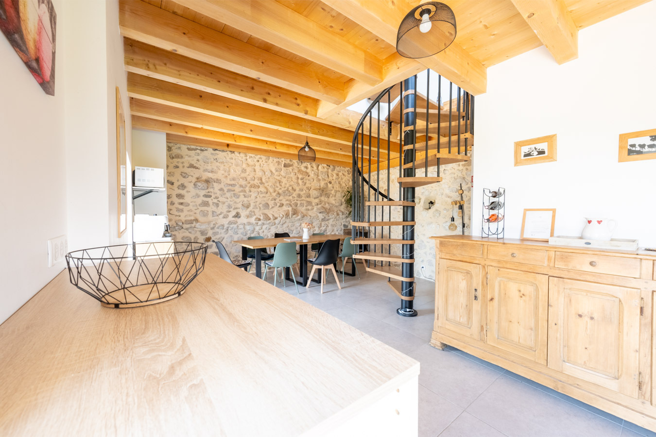 salle à manger gîte Annecy